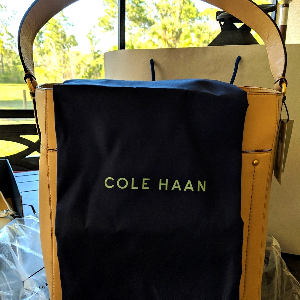 NWT Cole Haan Bucket Tote Beige